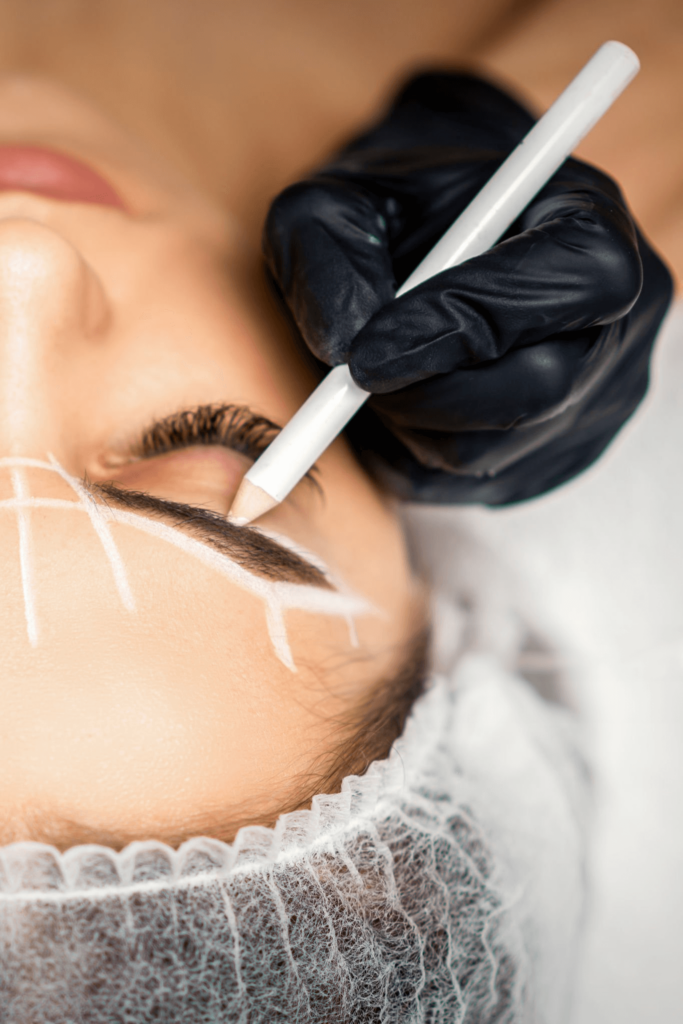 dise&ntilde;o de cejas