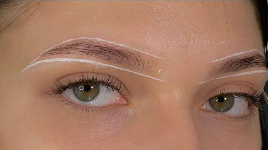 dise&ntilde;o de cejas